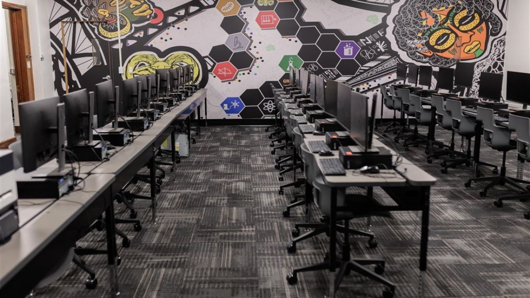 ICHS Computer Lab - STEM Scholars 2.0 Partnership 2